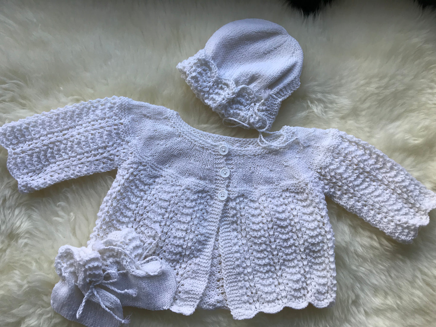 Baby Gift Set - feather and fan pattern