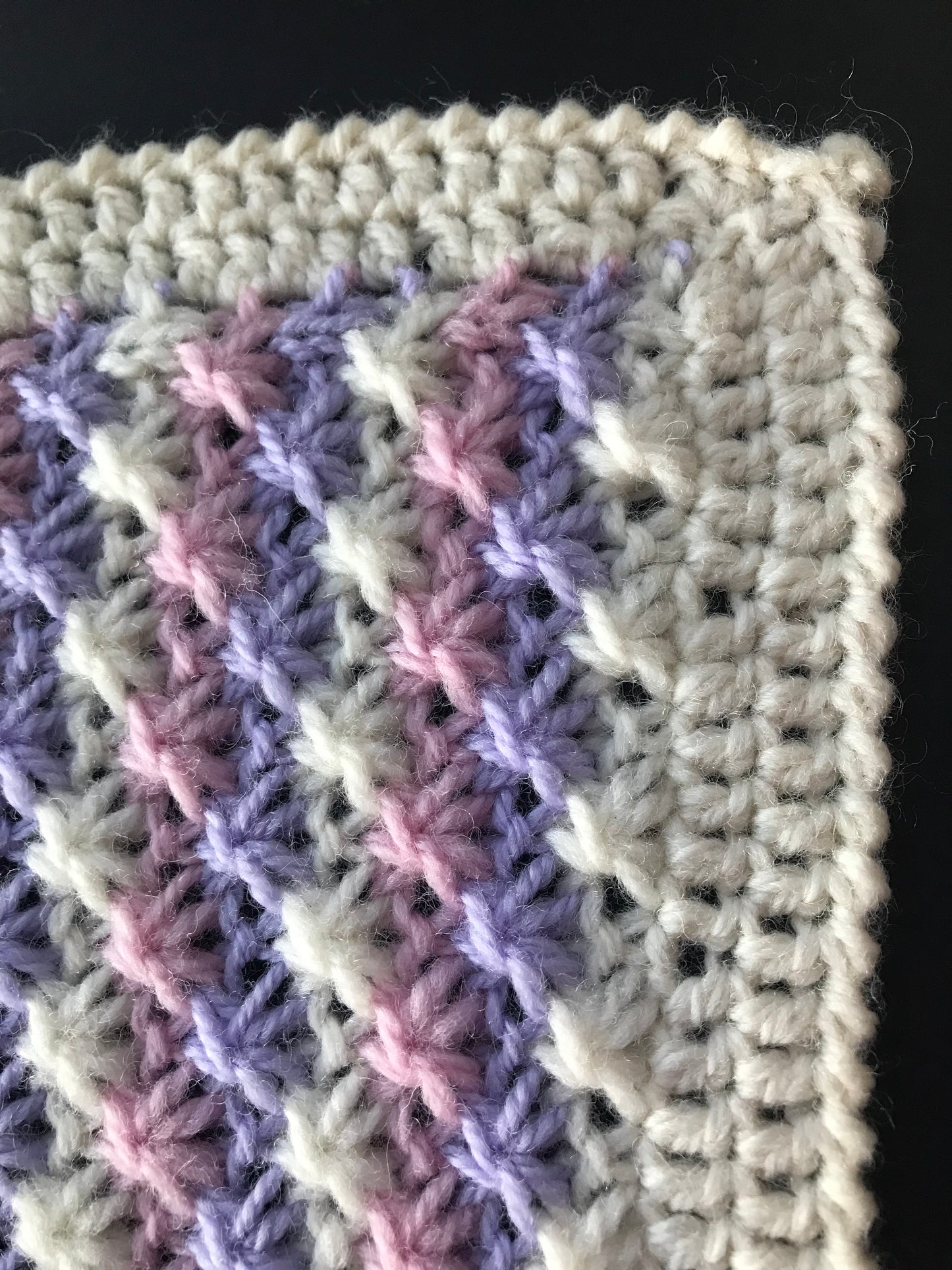 Striped Daisy Stitch Baby Blanket